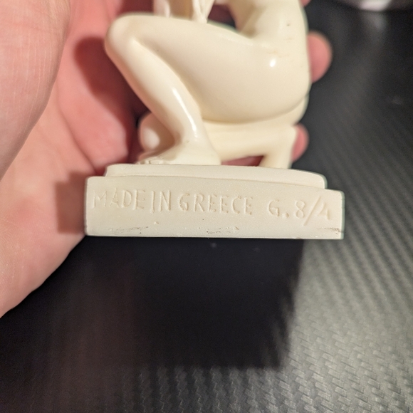 Venus of Rhodes Sculpture - Picture 4 of 5